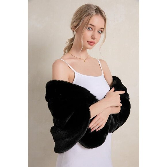 🆕 Fashowlife  New Faux Fur Cloak Shawl Women Black Scarf Warm Wrap Stole Shrug - Picture 3 of 8